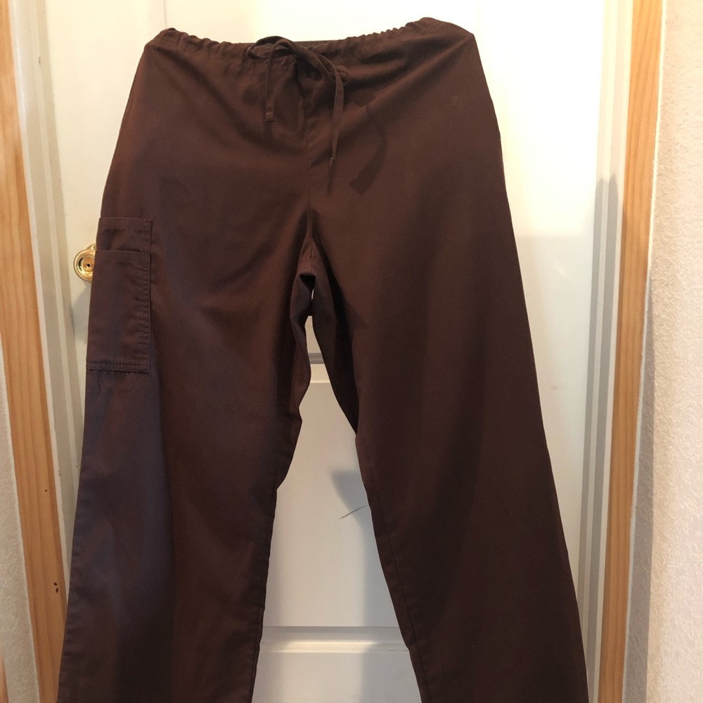 Scrub pants